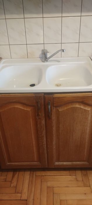 Meble kuchenne drewniane fronty