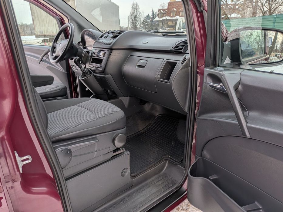 Продам Мерседес Вито 2011 г.в.заводской пассажир