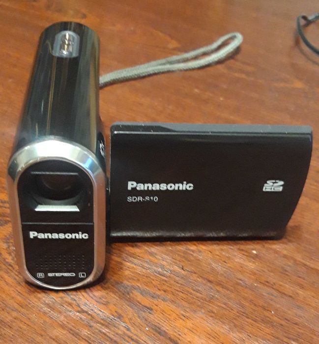 Вiдеокамера PANASONIC SDR-S10. Made in Japan.