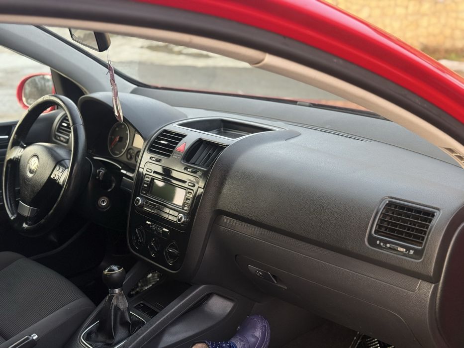 Гольф 5 1.9 дизель 2005