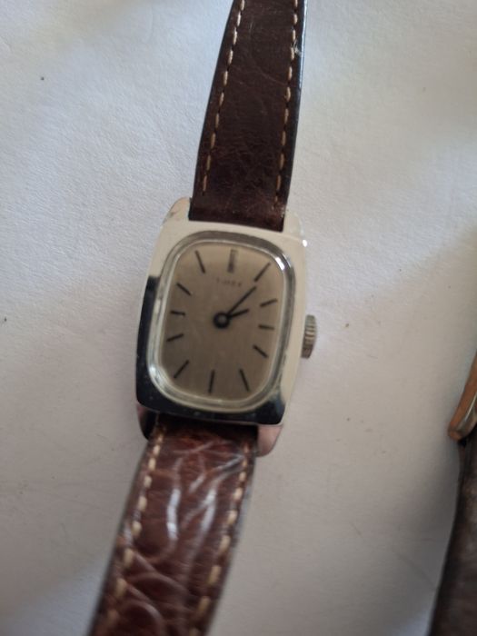 2 relógios antigos timex