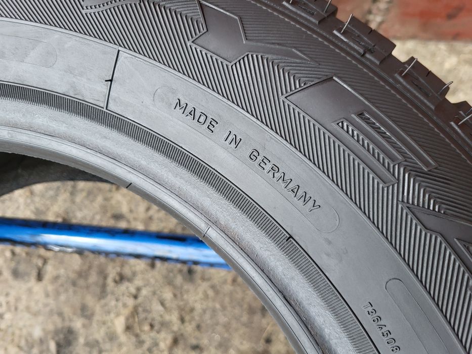 195/65/15 R15 GoodYear Vector 4Seasons 4шт ціна за 1шт шини