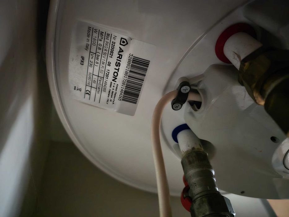 Bojler, grzałka, terma elektryczna ariston 1800w