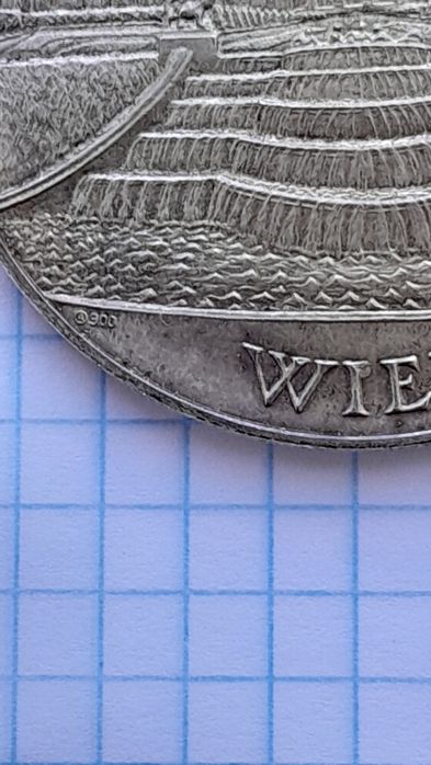 Оригінальна австрійська срібна медаль компанії IMCO.