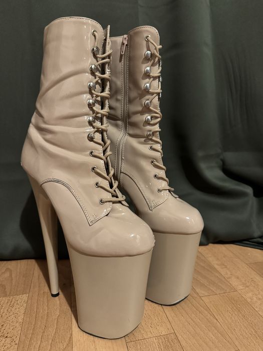 Стріпи четвірки Pleaser