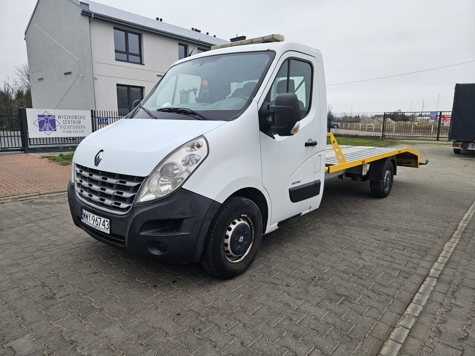 Renault  Master 2011 rok autolaweta