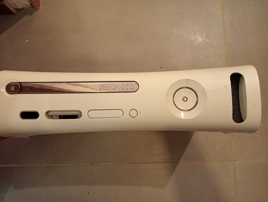 Konsola Xbox 360 FAT (29)