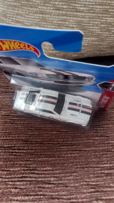 67 shelby GT500 hot wheels