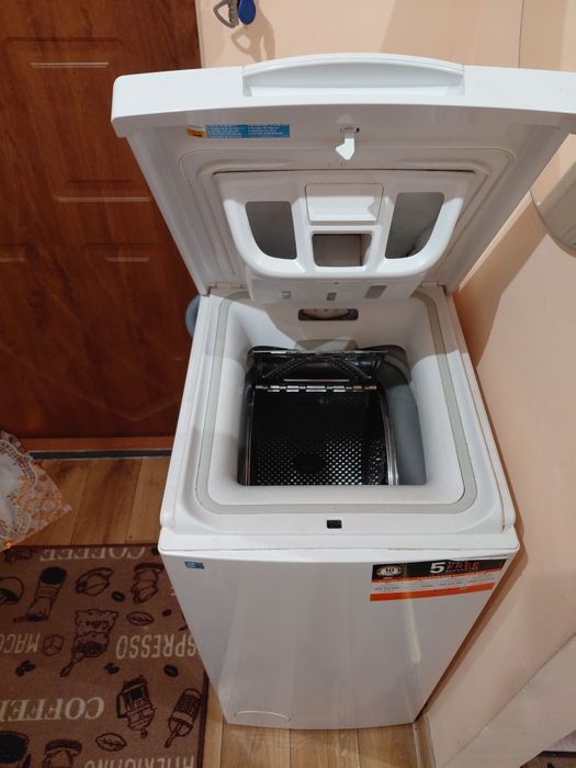 Sprzedam pralkę  używaną na części