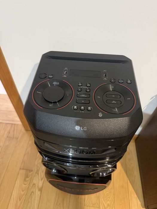 Coluna de som LG como nova
