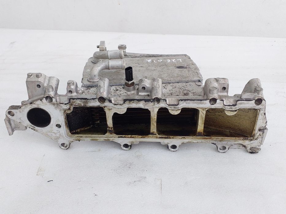 Radiador do óleo VOLKSWAGEN Golf VII (5G1, BQ1, BE1, BE2)