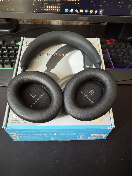 Sennheiser Accentum plus