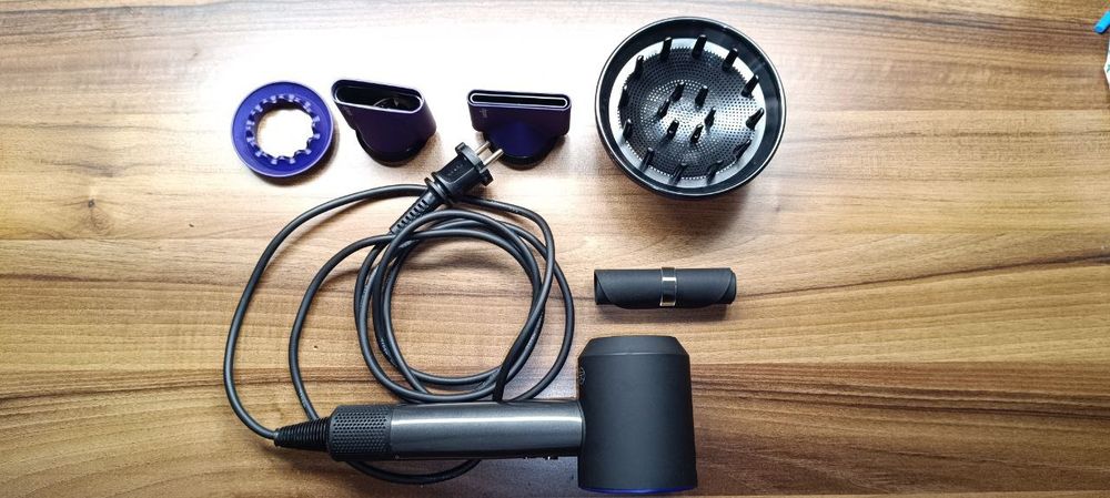 Фен  Dyson Supersonic