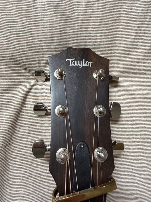 Taylor AD17e Blacktop - American Dream Series (Made in USA)