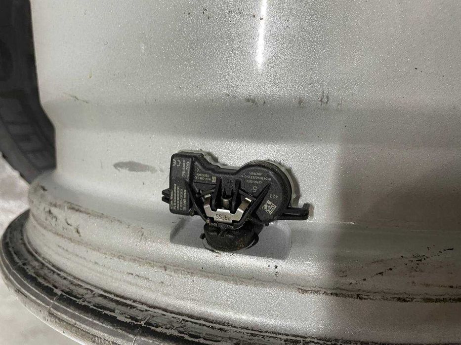 Диски Renault/Рено, розболтовка 5х114,3 r17