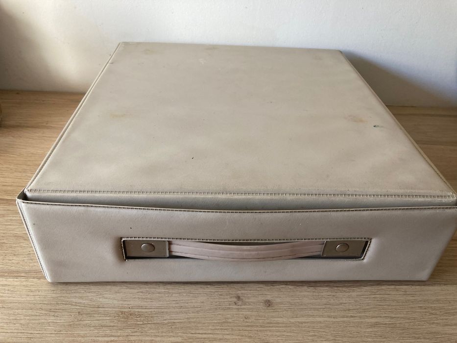 Máquina de escrever  **  Olivetti 32