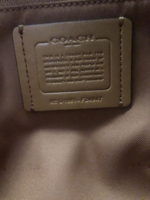 Carteira de luxo Coach