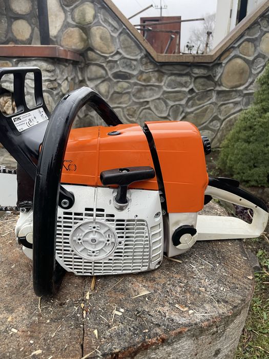 Продам бензопилу щиль 361