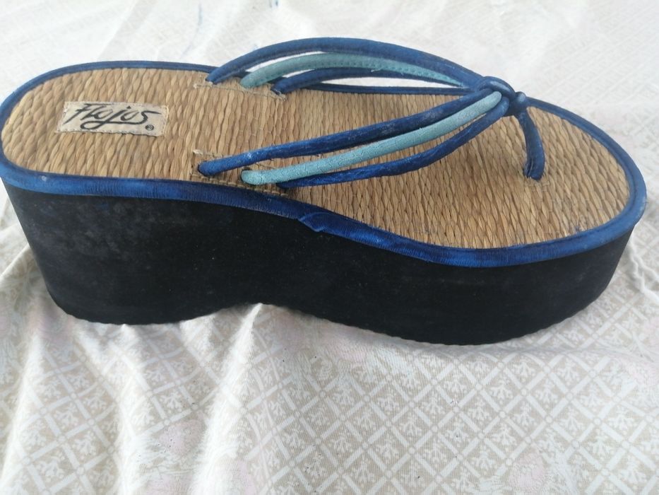Chinelos flojos, bom preço, figueira da foz