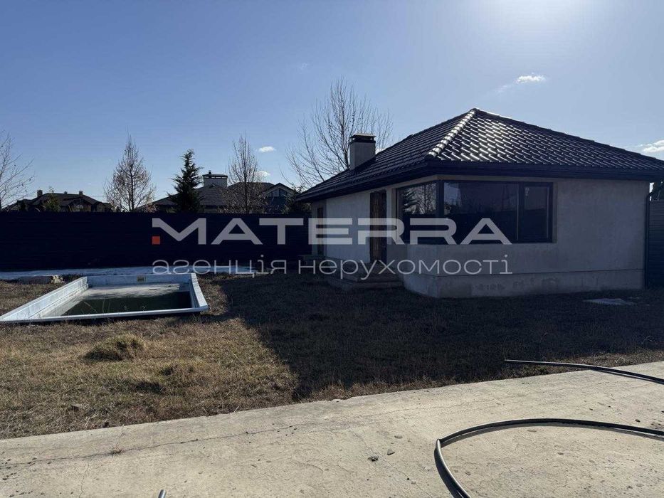Гатне Сучасний будинок 307 м² з басейном 12 соток 350 000 $