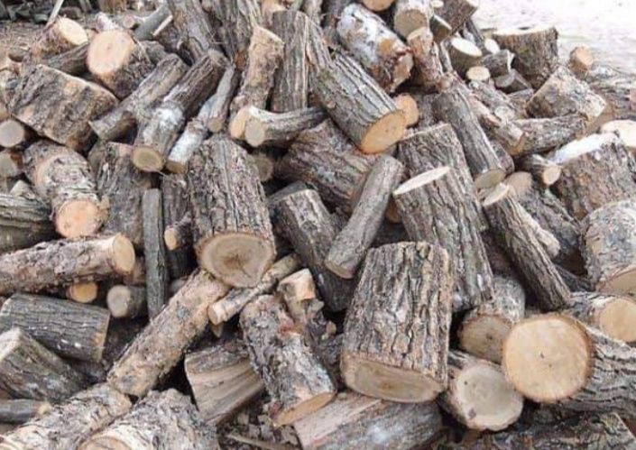 Пыляю ,дрова.пышить.