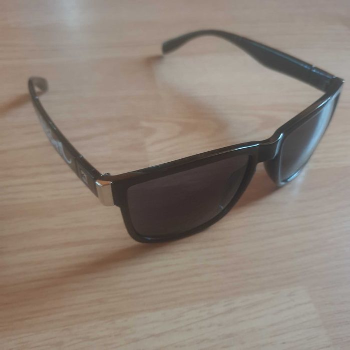 Quiksilver okulary przeciwsłoneczne uniseks czarne