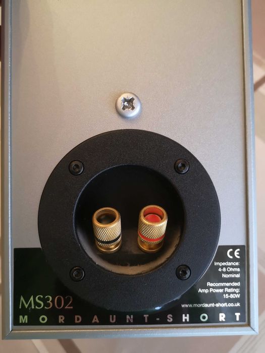 Colunas Mourdant Short Ms 302