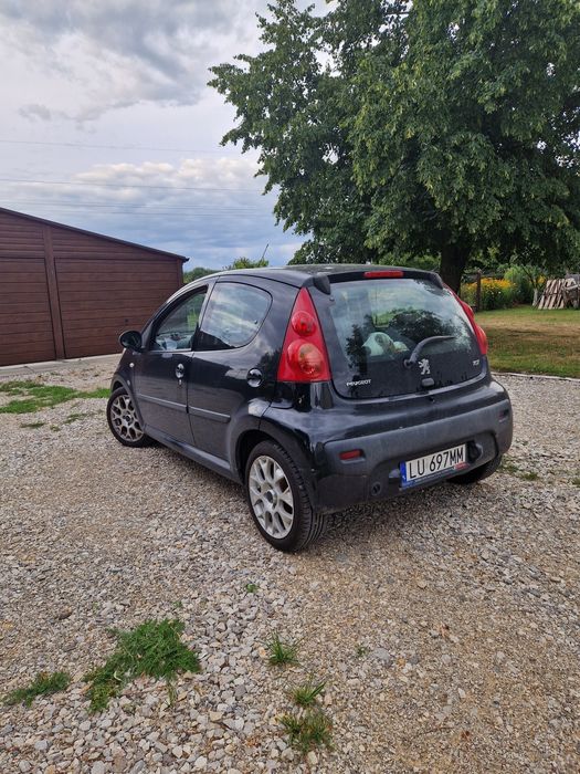 Peugeot 107 z 2010 r