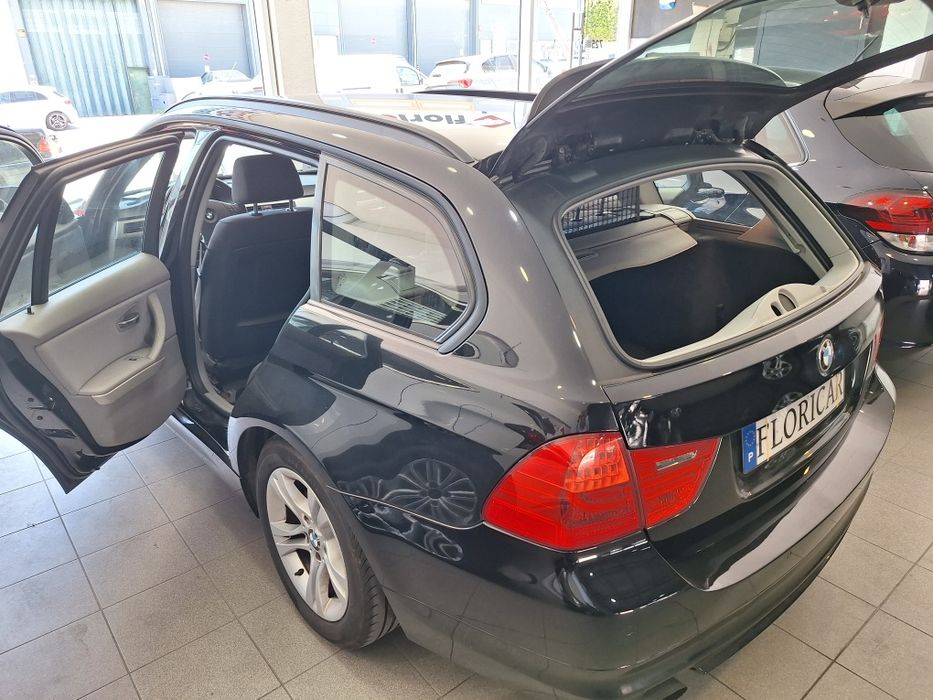 Bmw 318d 2011 c/ garantia e financiamento