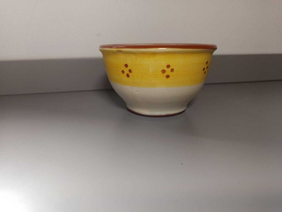 Tacinha em Faiança Portuguesa – Pintura Floral Artesanal