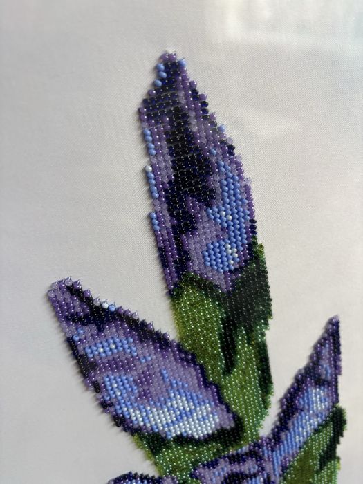 Вишита картина бісером Іриси