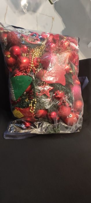 Árvore de natal tudo incluído de 2 metros de altura