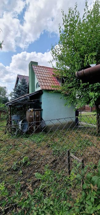 sprzedam dzialke zabudowaną