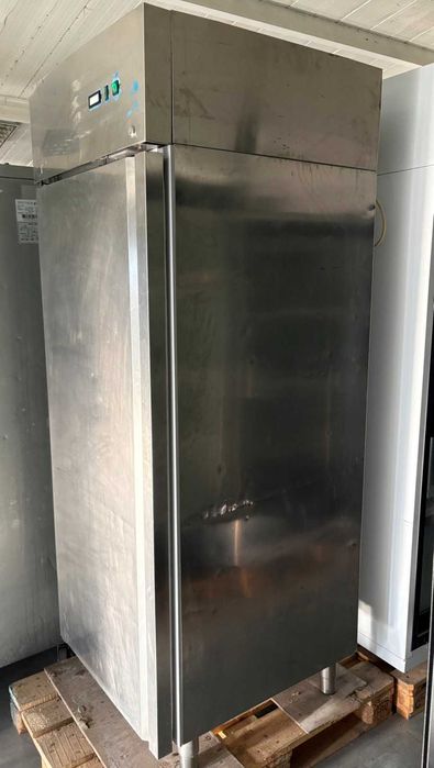 Шафа холодильна з нержавіючої сталі бу