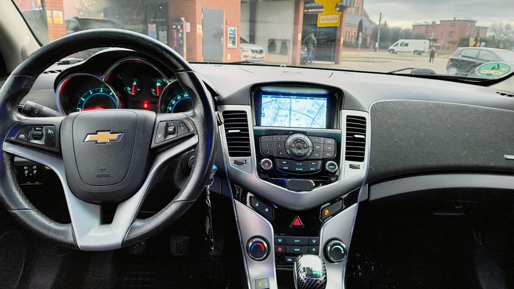 Chewrolet cruze LTZ  1.8 bezyna +LPG
