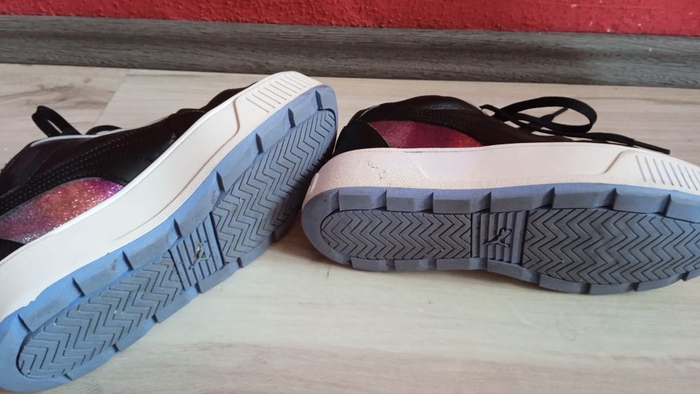 Buty adidasy PUMA na koturnie 38