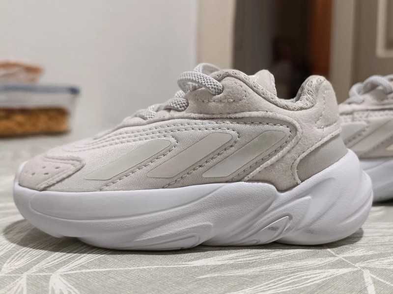 Sapatilhas Adidas Ozeli Criança