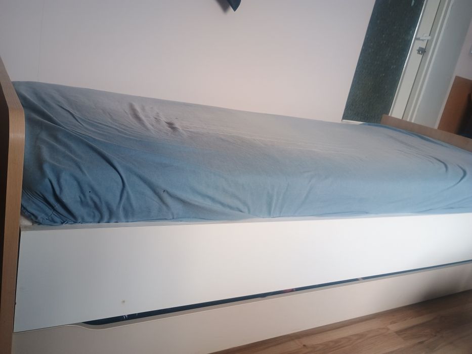 Łóżko  95x205  z szufladą