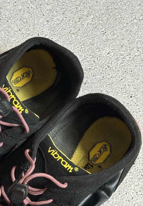 Взуття Vibram Fivefingers 37