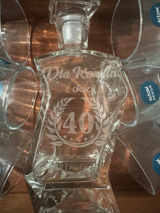 Karafka + 6 szklanek z grawerem Nowy