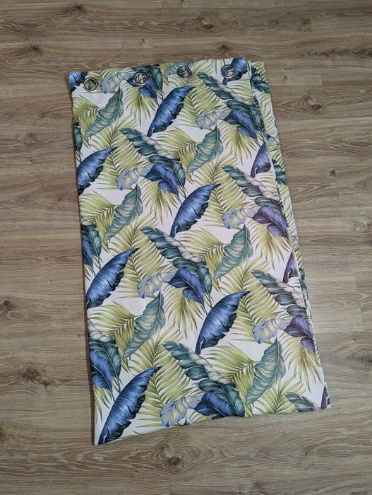 2szt Piękne zasłony w duże liście 140x250 cm