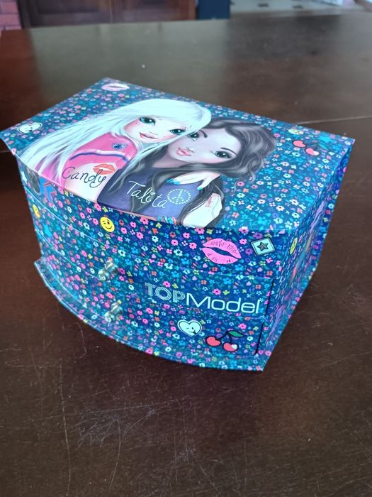 Szkatułka na biżuterię Top Model