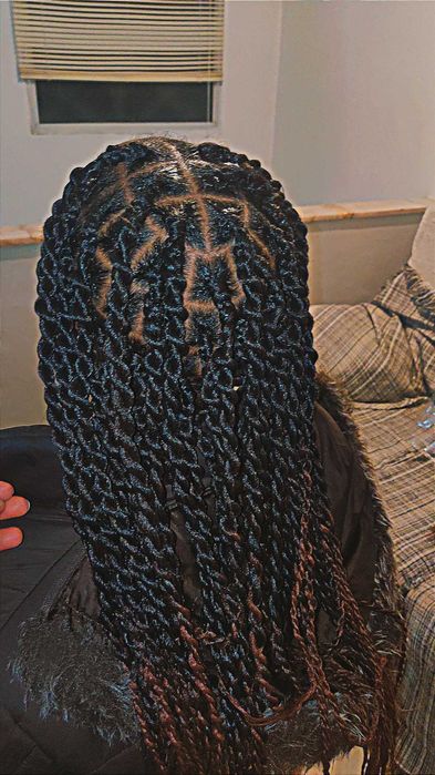 Manutenção e penteados de tranças – Setúbal / Domicílio