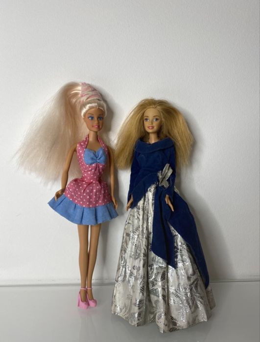 Casa da Barbie + peças + 2 Barbies