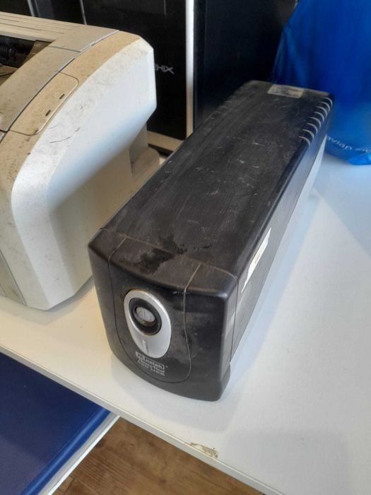 Monitore, pc e impressora