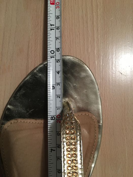 Skórzane sandałki 39 Wojas