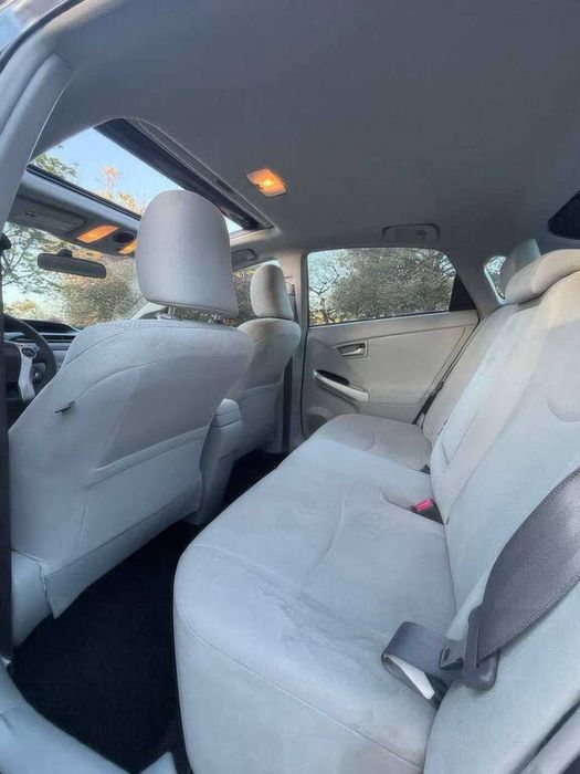 Toyota Prius      2014
