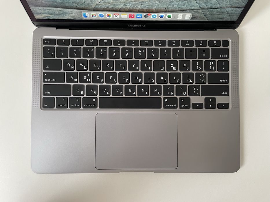 MacBook Air 13 2020 Space Grey