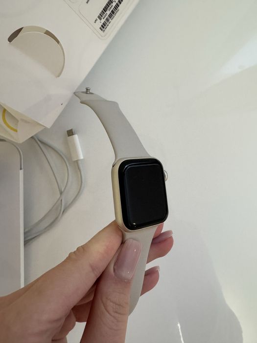 Apple Watch SE 2, Starlight (бежевий)