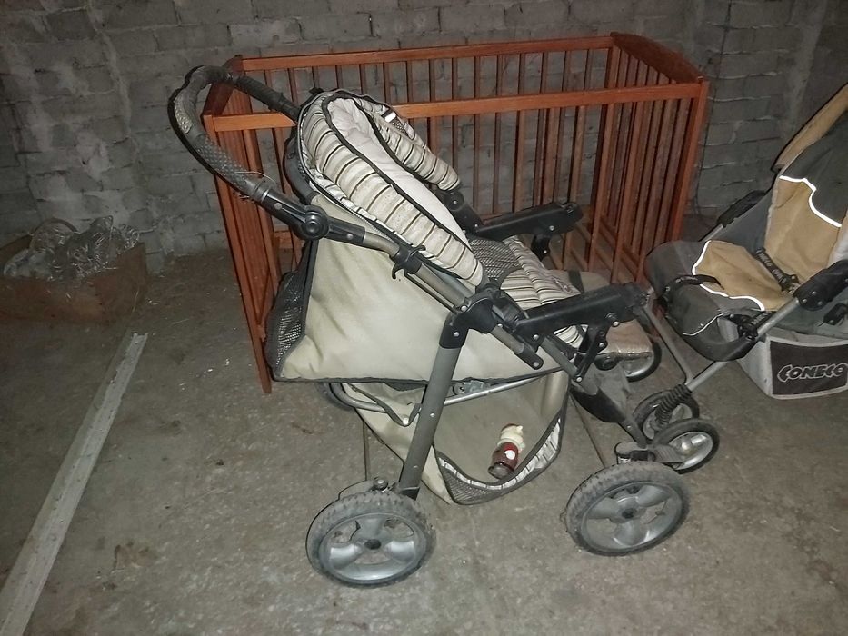 Mam do sprzedania 2 wózki oraz łóżeczko
